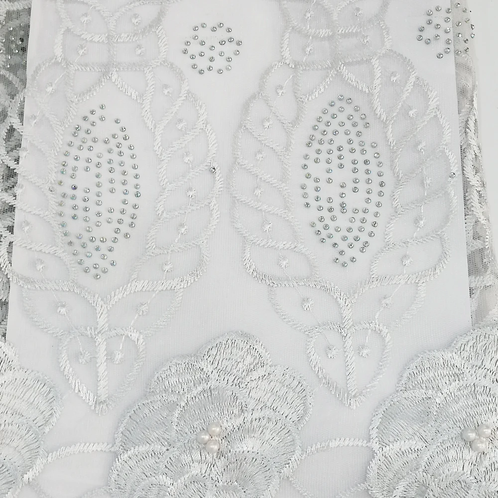 african-fabric-white