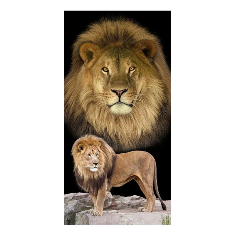 

Hot Lion King of the Jungle Wild Life Beach Travel Towels Lightweight Sports Towel for Bath Men Gym Pool Animal Towel Gift 140cm