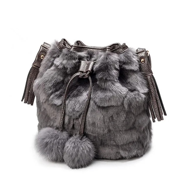 

2017 New Vintage Faux Rabbit Fur Women Winter Bag Women Messenger Bags Shoulder Cross Chain Bucket Bag Soft Lady Designer Bag