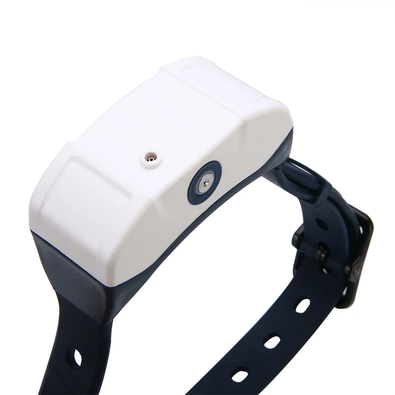 Electric Pet Dog Fog-spray Collar Smart Spraysense Anti-Bark Citronella Spray Collar Adjustable Sprayer Dog Collars