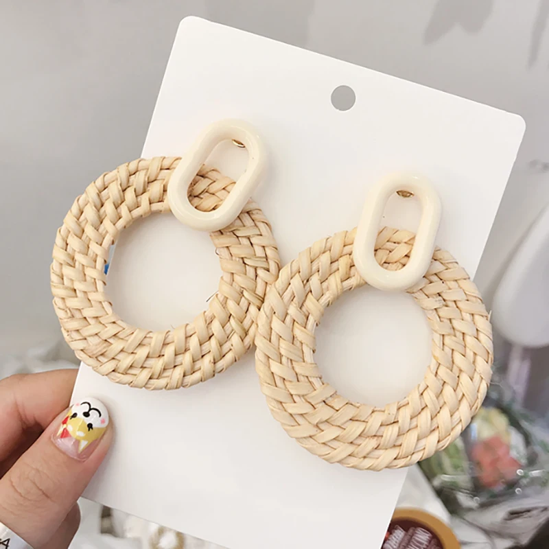 

SRCOI Handmade Geometric Big Round Circle Rattan Straw Weave Dangle Earrings Hollow Acrylic Stone Beach Holiday Women Jewelry