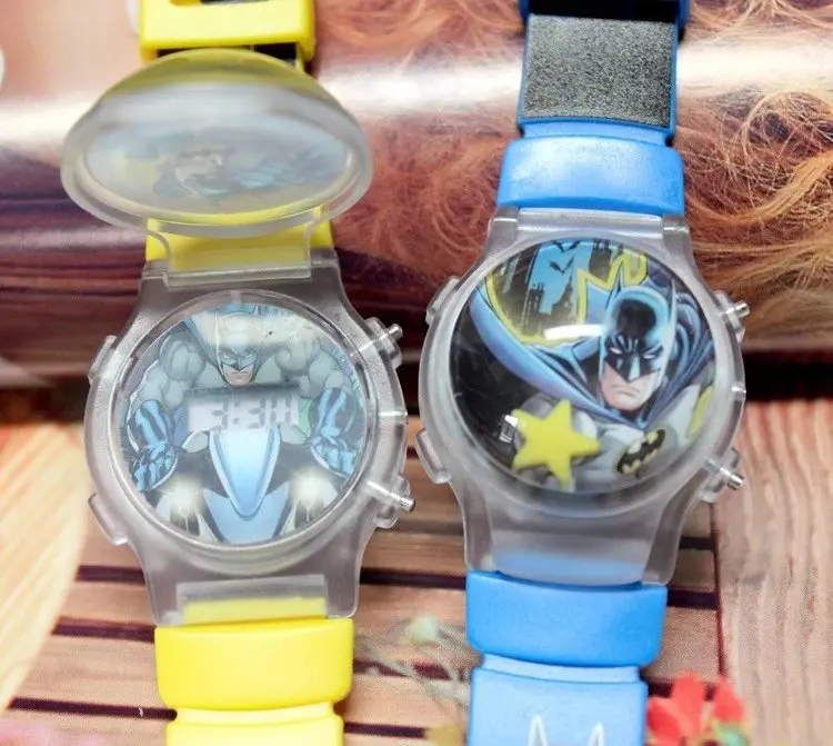 Новые люминесцентные часы с мультяшным силиконовым откидным чехлом, детские часы с водяным шаром, мигающие световые часы с летучей мышью, Детские электронные часы wat