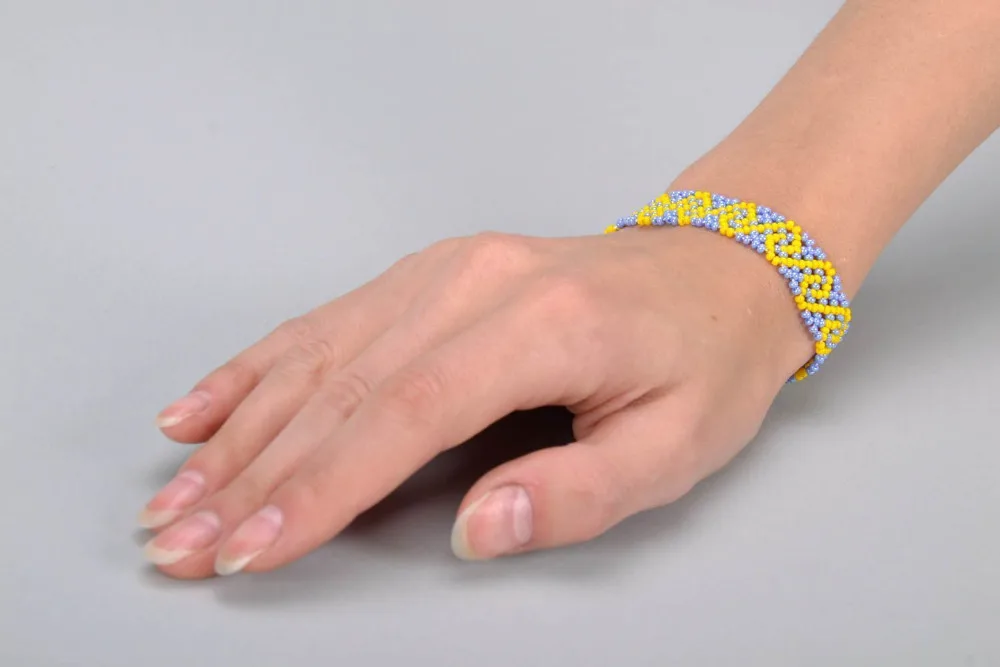 Luster Czech Glass Two Hole Seed Beads 6