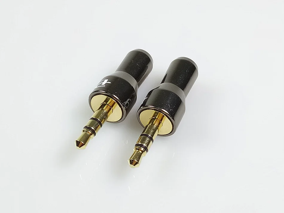3 Poles Stereo 3.5mm Plug