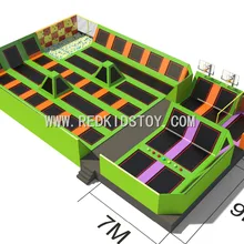 Супер отличный безопасный парковый батут Горячие большие Крытый спортивный батут для взрослых с безопасной сеткой LG-HZ014a