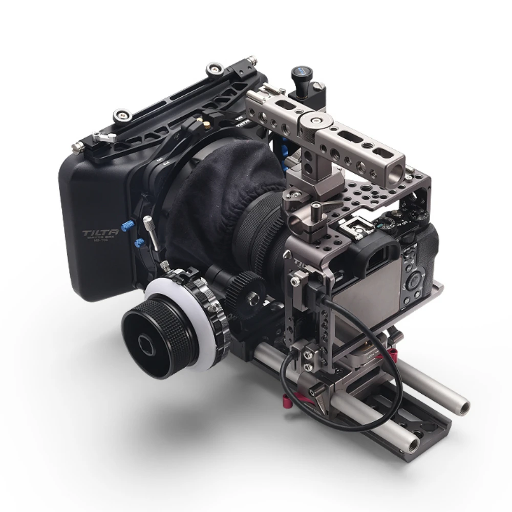 

Tilta ES-T17-B A7 Rig Kit Cage Baseplate Follow focus 4*4 Lightweight Matte box for Sony A7S A7S2 A7R2 camera