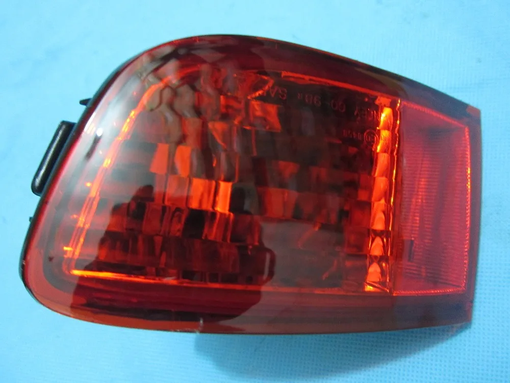 THIS Rear Bumper reflex reflector lamp LEFT for toyota LAND CRUISER PRADO RZJ120 GRJ120 KZJ120