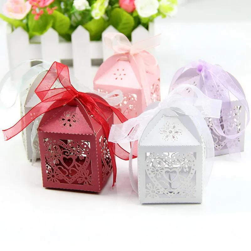 40pcs Love Heart Bird Cage Small Laser Gift Candy Boxes Wedding Simple Small Decorative Gift Boxes 40pcs Love Heart Bird Cage Small Laser Gift Candy Boxes Wedding Simple Small Decorative Gift Boxes
