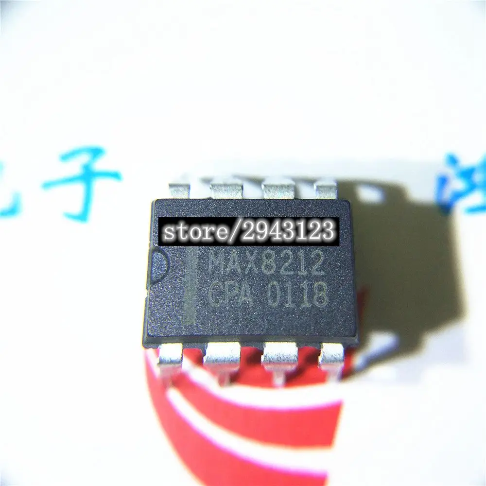 

1PCS MAX8212CPA MAX8212 MAX8212EPA DIP-8