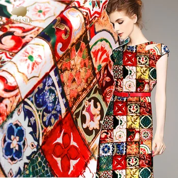

2018 new flower pattern silk fabric digital inkjet silk stretch satin fabric soft silk fabric for dress wholesale silk cloth