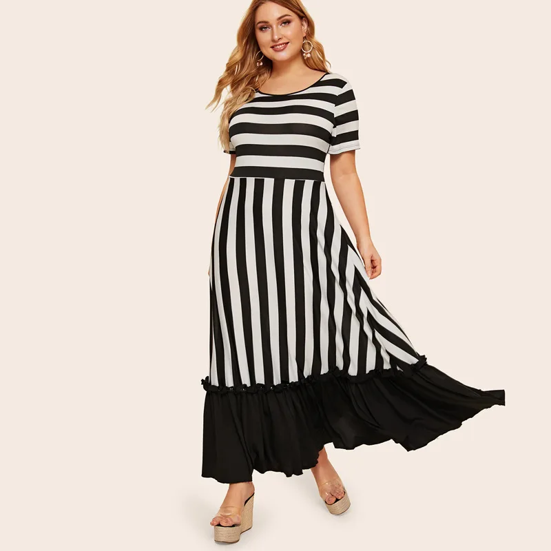 

Striped Print Summer Dress Women Short Sleeve White And Black Ruffles Maxi Long Dresses Ladies Tunic Boho Beach Dresses