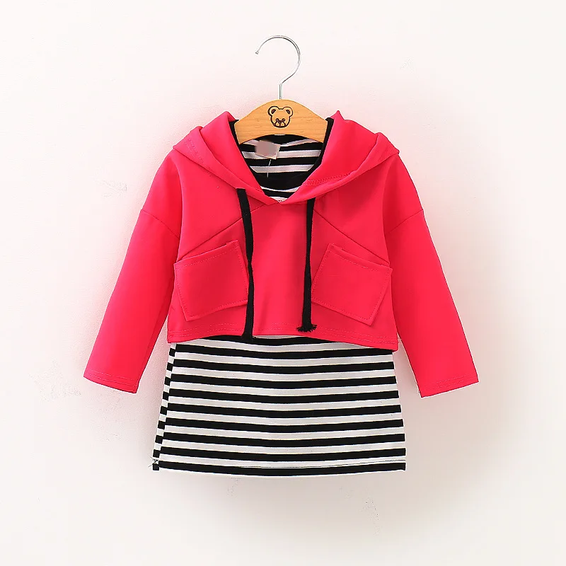 3752773650_975106062