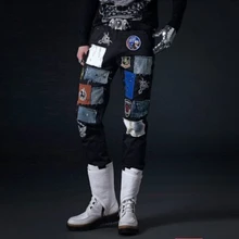 Для мужчин модные черные патч нищий Штаны панка не массовый певица сценические костюмы Мотобрюки/28-36