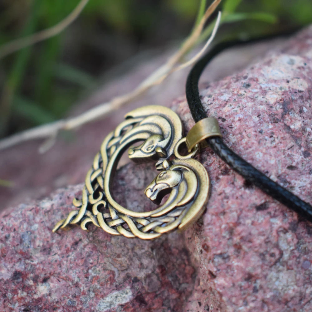 Original Celtic Celtic Coração Em Forma de Colar Para Os Amantes do Cavalo Cavalo Arte SanLan Equestre Cavalo Colar de Coração de Jóias