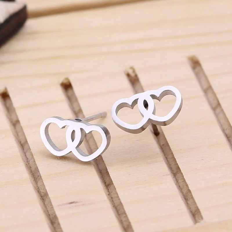 heart earrings