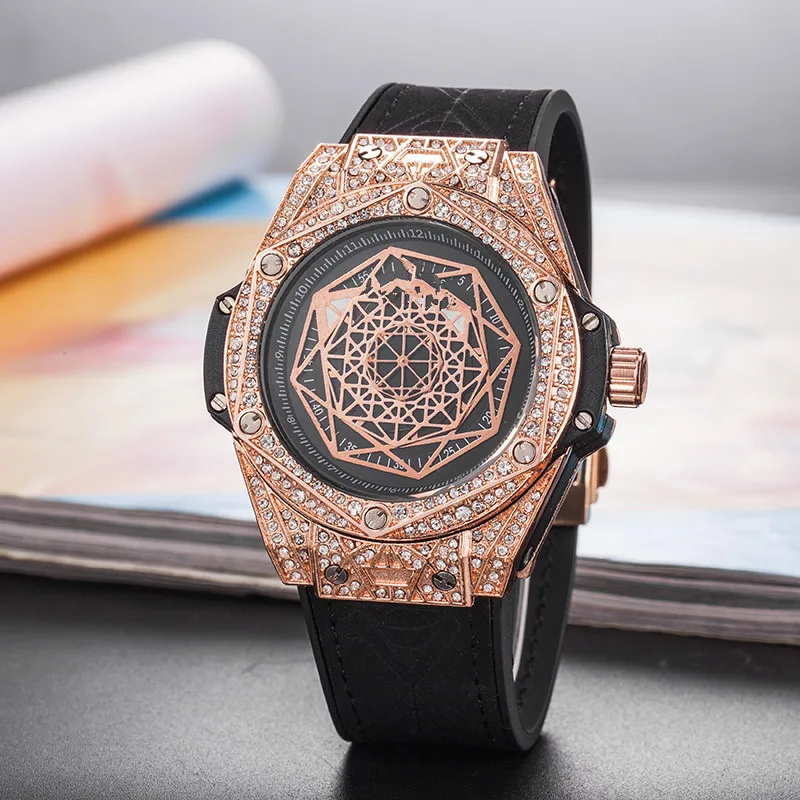 

Sport Men's Luxury Brand Famous Unique Designer Quartz Watch Male Watch Silica Men Relogio Masculino