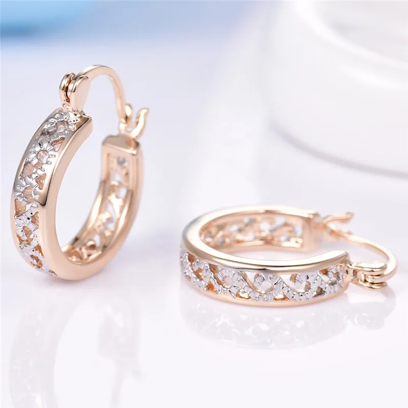 Женские круглые серьги E400b модные золотого цвета с отверстиями|small round earrings|round