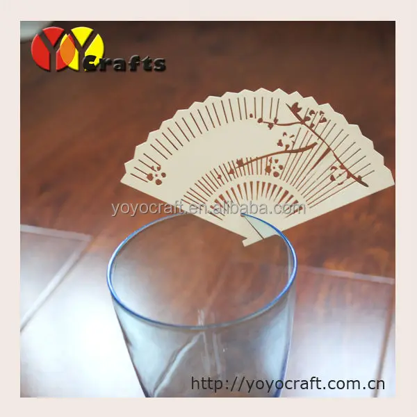 

laser cut Chiness fan design wedding table decoration glass place cards