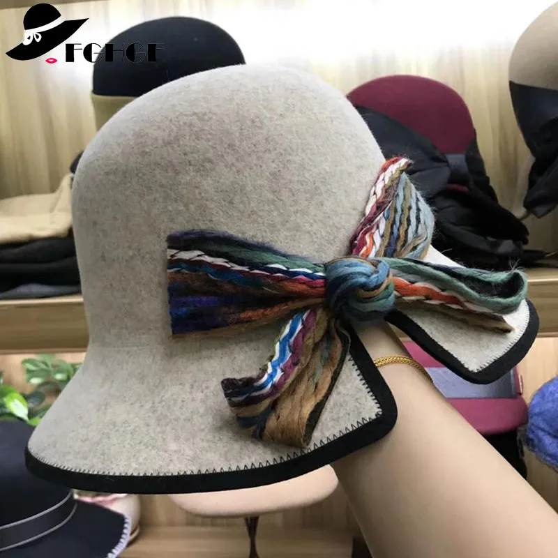 

2018 Elegant Wool Felt Bowler Hat Black Brim Bow Knot Cloche Women Hat Winter Fedoras Ladies Dress Derby Church Hat Cap