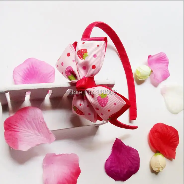strawberry hairbow3.jpg