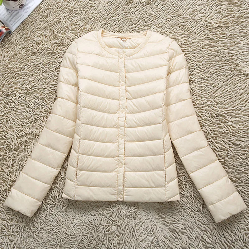 

2018 New Spring Winter 90% White Duck Short Jacket Women's Ultra Light Weight Down Coat Female Outerwear 0857