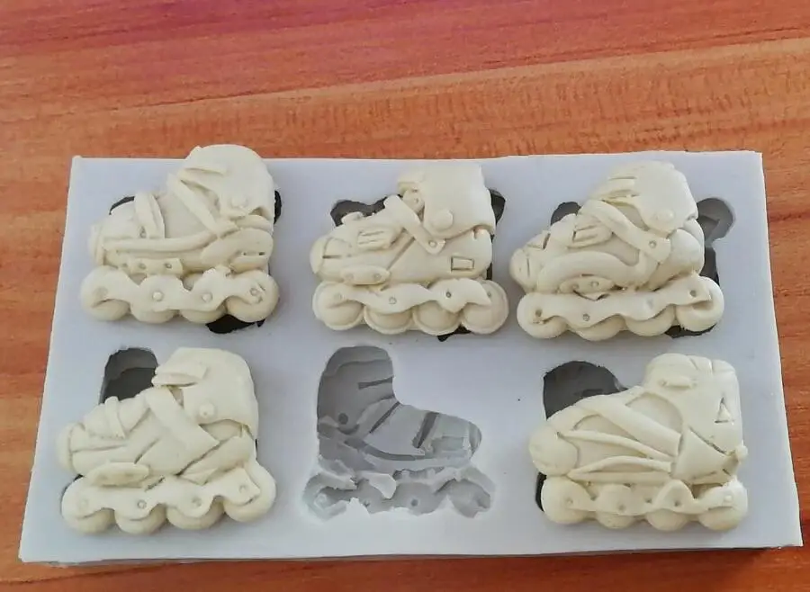 

Cake Tools roller skate shoe silicone mold Decorating Cupcake decorating Gumpaste fondant tool mould