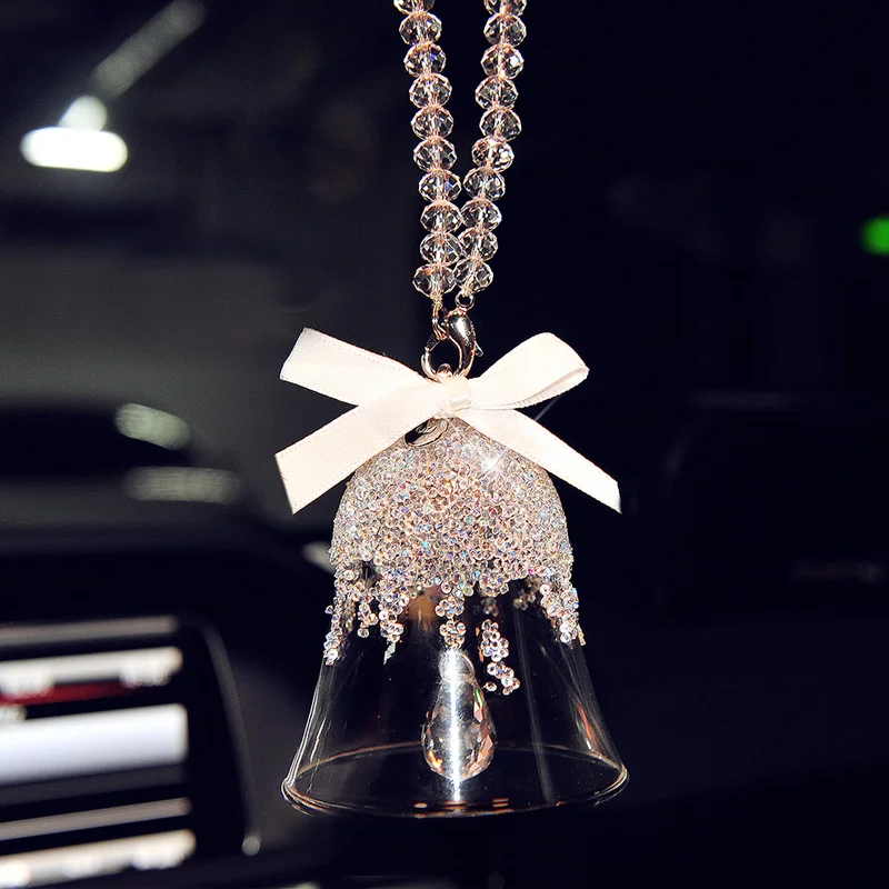 

Wind chimes Crystal Bling Car Auto Fashion Pendant Interior Rear View Mirror Ornament Hanging Dangle Charm Car Styling christmas