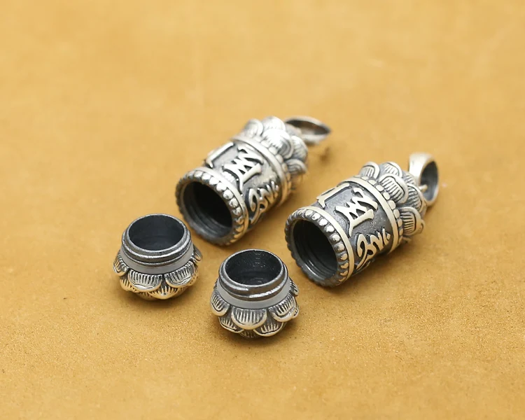 silver-pendant029b