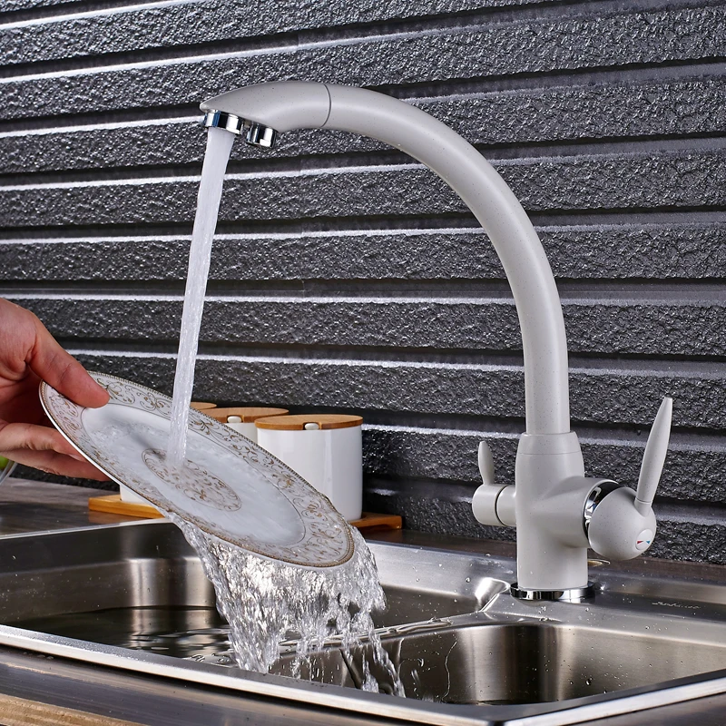 Grifos de cocina con rotación de 360 grados y de purificación de agua con doble HandleF. Purificacion con filtro Tri flujo.