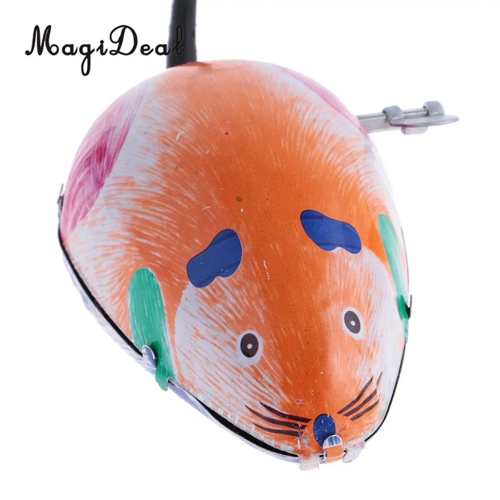 MagiDeal 1Pc Classic Metal Iron Mouse Wind Up Small Animals Crawl Clockwork Mouse Energy Toy for Children Teenagers Youth Gift