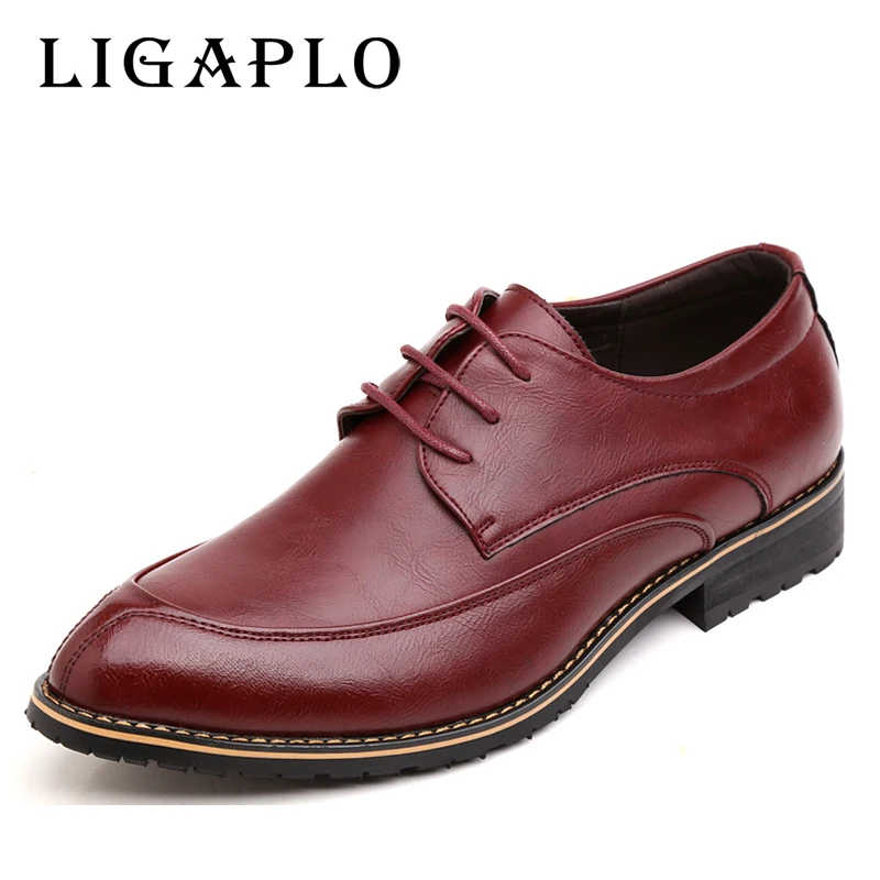 

2017 Men's Flats New Brand Casual Men Leather loafers Retro Shoes Handmade moccasins shoes Dress Shoes Oxford Men
