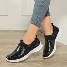 2018 marca de malha respirável verão sapatos femininos mocassins deslizamento em sapatos casuais ultraleve apartamentos sapatos novos zapatillas size35 42