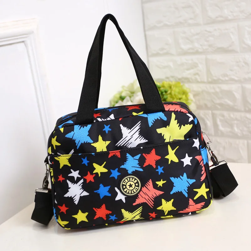 

Lightweight large capacity floral flap bag Contracted joker women messenger bag Rural style Wave point printing crossbody bag
