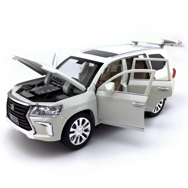 Литая модель автомобиля из 1:24 сплава для Lexus LX570, игрушечный автомобиль отличного качества для коллекции, вытяжной автомобиль со звуком и светильник