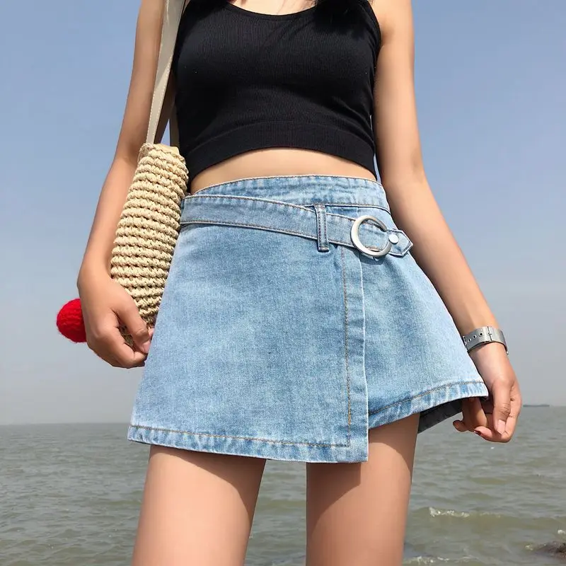 

Cheap wholesale new summer Hot selling women's fashion casual sexy shorts outerwear Y5268