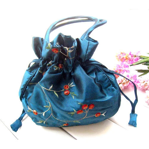 

ASDS  Embroidered Dolly bag, evening, bridesmaid bridal handbag wedding - Light blue