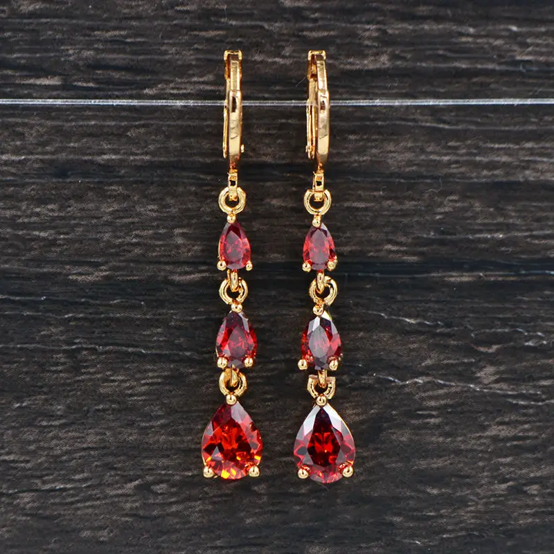 XEG679-Red