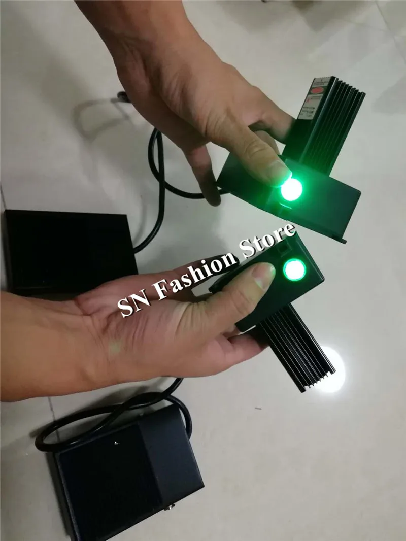 H0815 Hand laser sword disco robot man projector green light laser beams stage costumes dj dancer wears party performance show