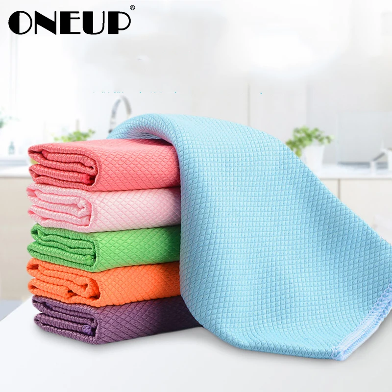 Тканевые тряпочки из микрофибры. Полотенце для рук из микрофибры. Полотенце из микрофибры впитывает. Салфетка микрофибра 5шт 30х30см m170901. Полотенце из микрофибры 70 140.