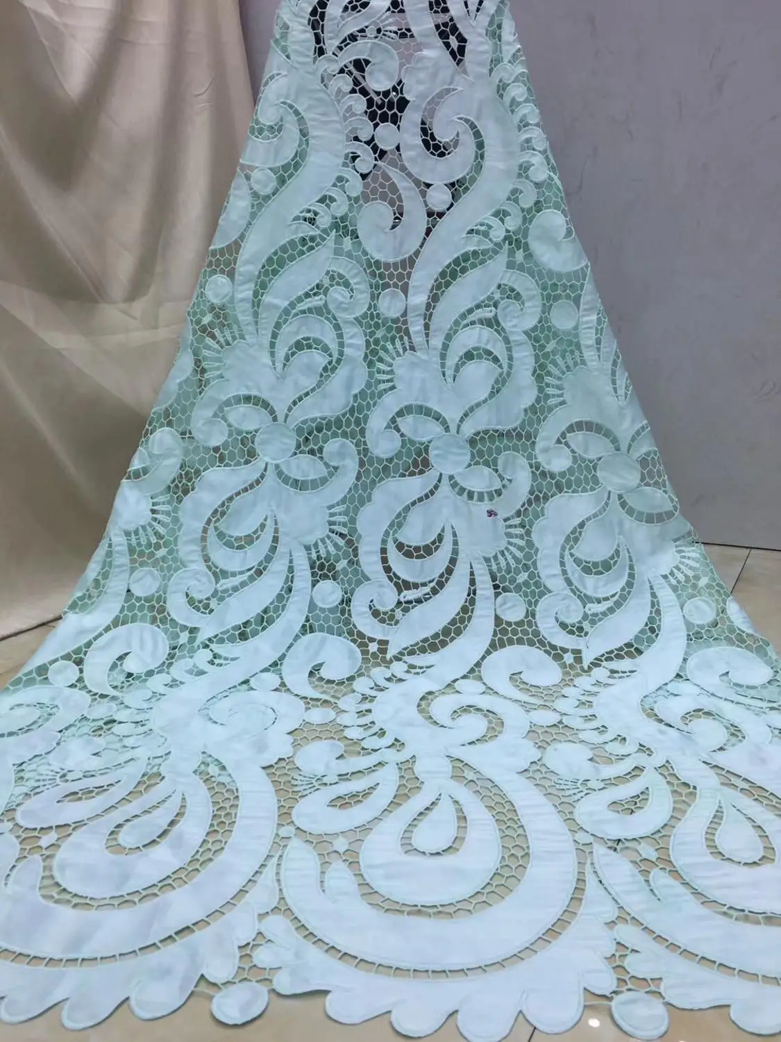 

african lace fabric comfortable material lace fabric 2019 high quality french net lace fabric wedding decoration SU-J19102