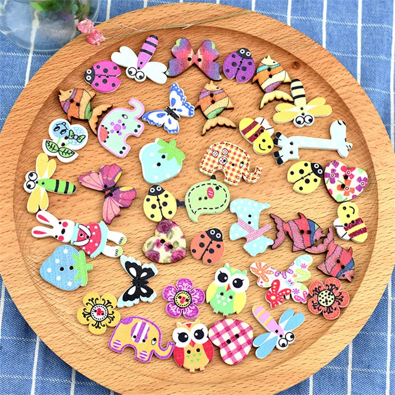 50Pcs//Lot Wooden Mixed Bulk 2 Holes Animal Sewing Buttons Scrapbooking DIY CGTY