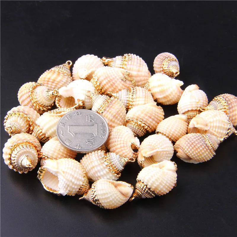 

3Pcs 27.5mm*16.5mm Natural Conch Shell Charms Pendant Gold Shell Charm Crafts DIY Sea Shell wholesale For Jewelry Making Women