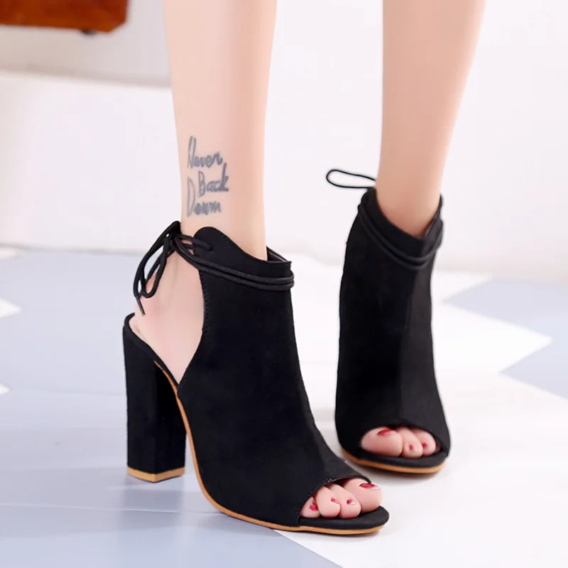 

2019 New Thick with Sandals Female Summer Fish Mouth Buckle Roman Shoes Solid Color Women Sandals