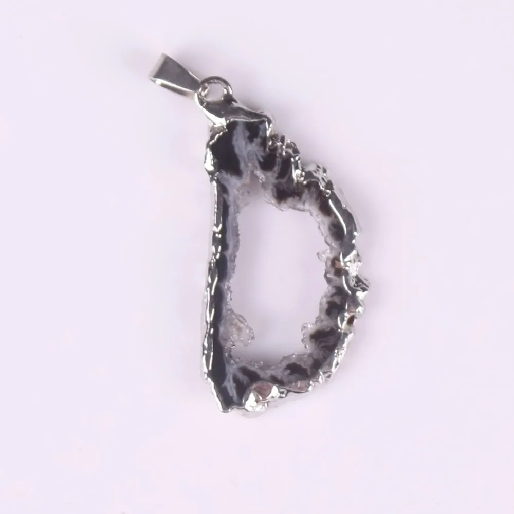 

Vintage Irregular Shape Raw Natural Stone Pendant Necklace Women Free From Geode Quartz Pendant Necklace For Female 12pcs Free