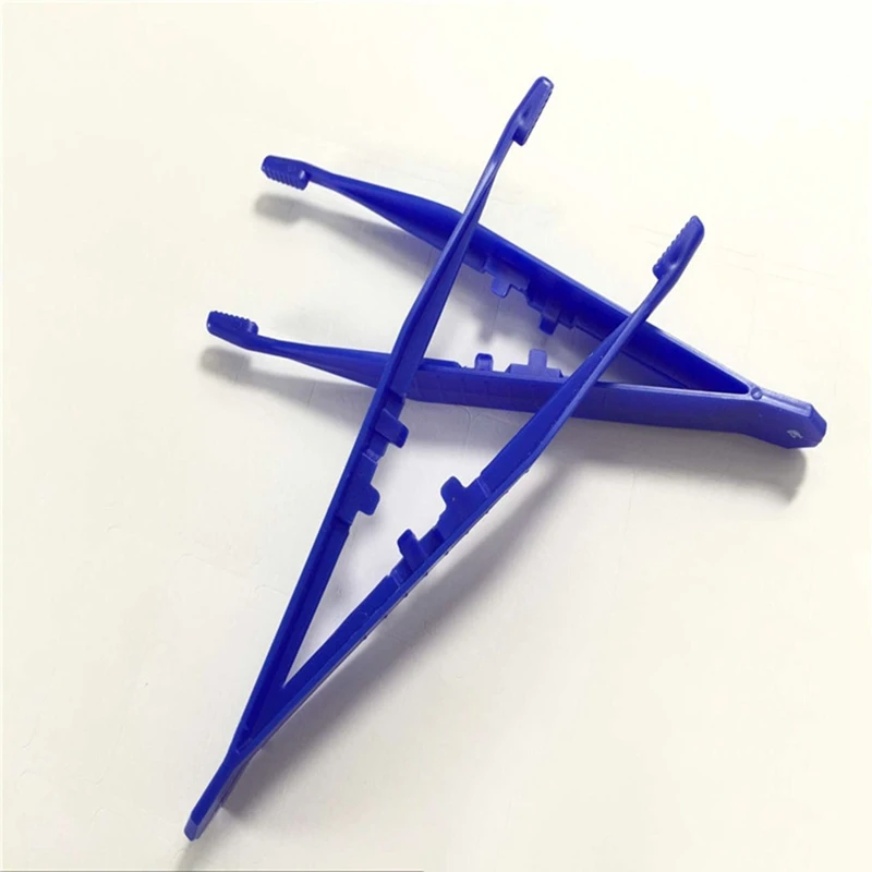 

1PCS Medical Tweezers First Aid Kit Accessories Surgery Tweezers Outdoor plastic Straight