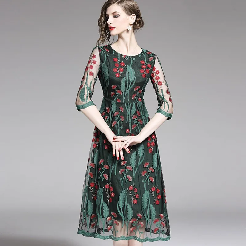 

2019 New Runway high quality Embroidered Mesh Dresses Women Elegant Slim Fashion Vintage Party Casual Summer Dress Vestidos robe