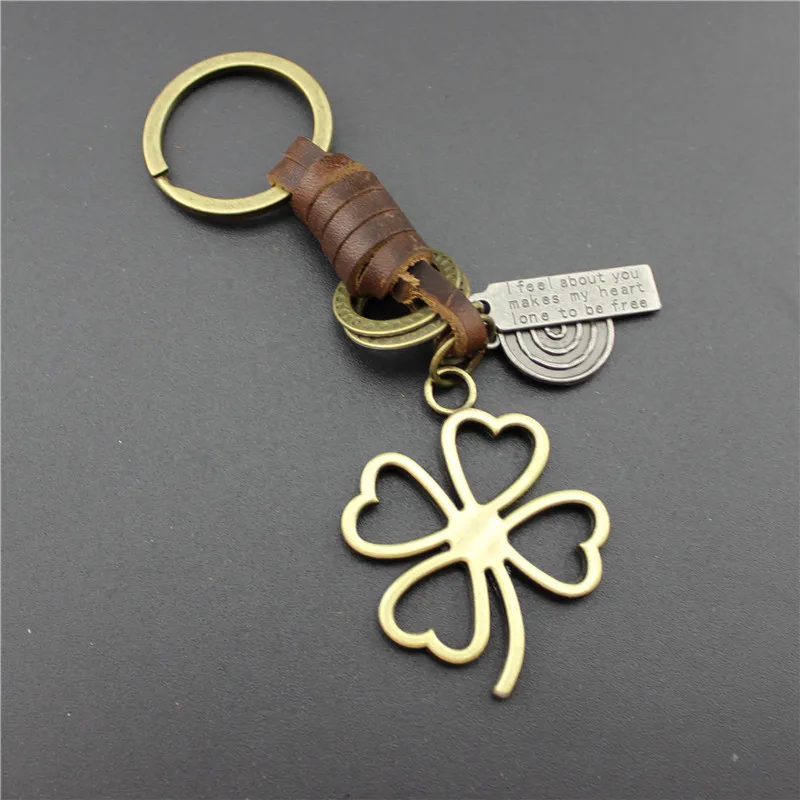 Trendy Lucky Clover Leather key chain Jeans Accessories Charm Men