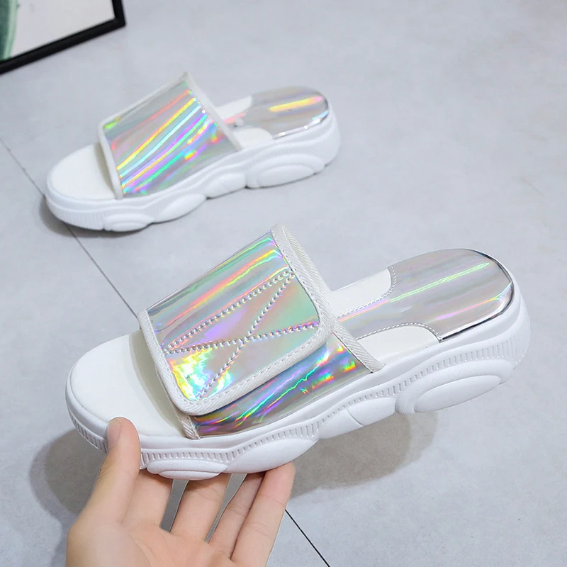 

Summer Women Platform Slippers Bling Beach Slides Laser Women Shoes Comfortable Middle Heel Slide Sandals Flip Flops Dropship