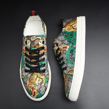 

New men's fashion low-top sneakers Lazy Lantern Printed Tiger Casual Boots Four seasons tide couple peas shoes