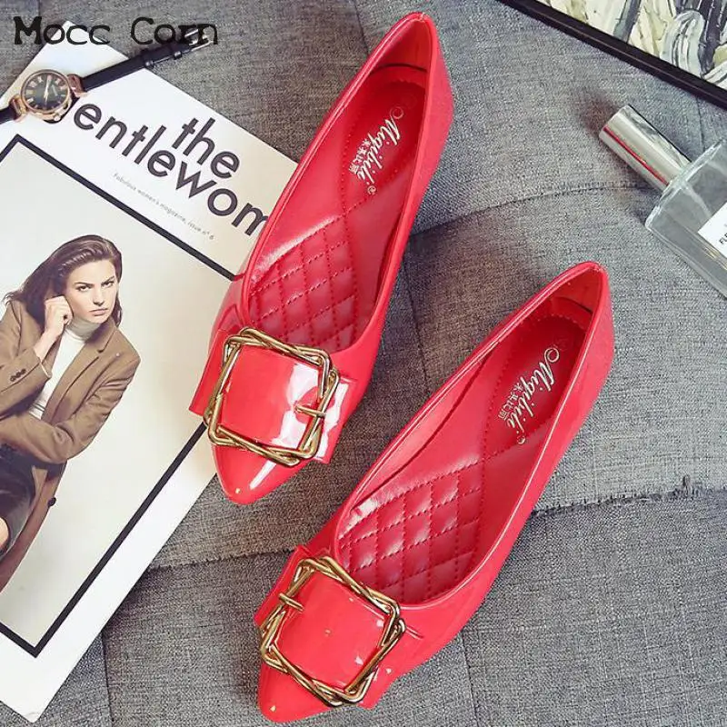 

Large Size Women Flat Shoes Slip On Leather Shoes Loafers Soft Comfortable Flats Shallow Mouth Pointed Toe Lady Single Shoes